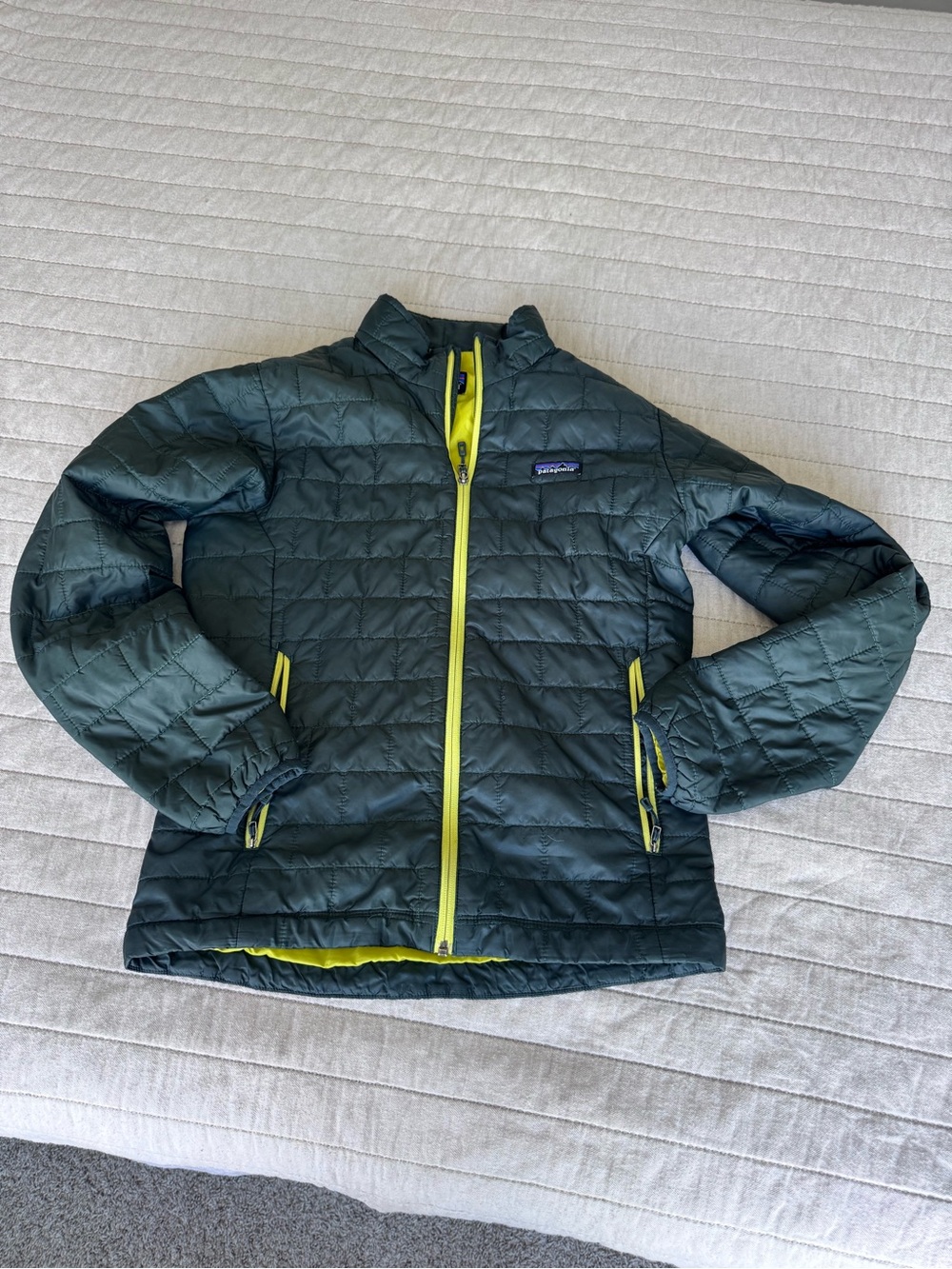 Men’s patagonia nano puff jacket sweater